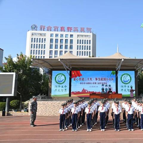 军事超燃瞬间，激发爱国情怀，最新热血视频震撼来袭！