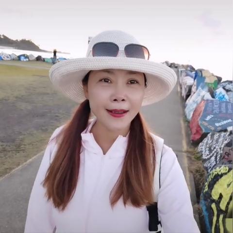 揭秘歌手田震最新动态，知乎热议热议话题，展现他的真实生活状态！