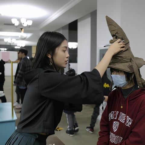 万圣节探险攻略，乐趣与安全并行