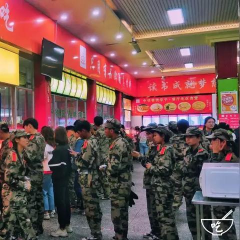 「十堰砂锅，揭秘排名前十的独特魅力，让你一吃难忘！」