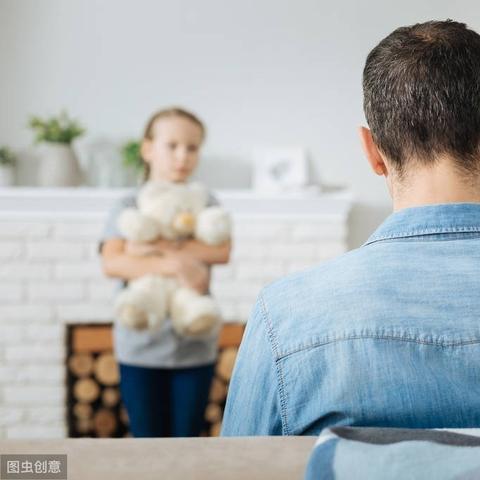 丧偶单身妈妈的逆袭之路，励志人生引人瞩目