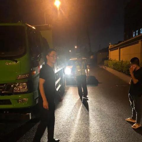 靖江新闻最新动态，今日热点资讯一网打尽