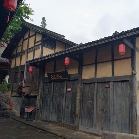 古蔺太平母子三人车祸最新进展，紧急救援与伤情揭秘