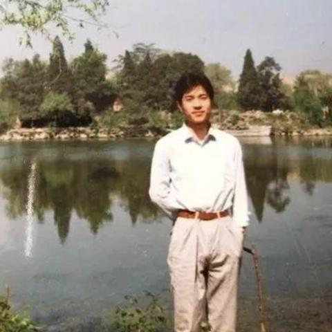 电脑下方频繁出现百度一下，背后的原因及解决之道