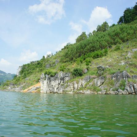 万峰湖绝美湖光山色探索攻略！