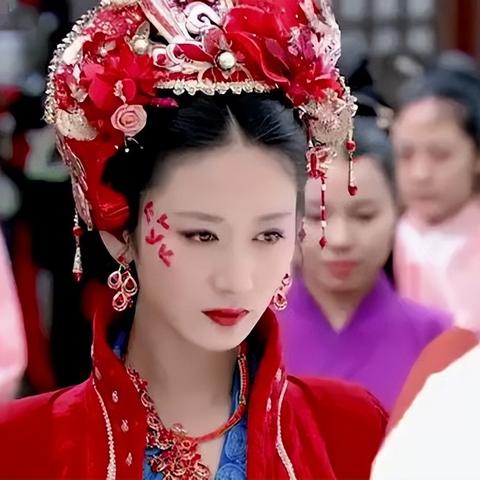 探秘成都横店影视之城，美食与影视的双重魅力攻略