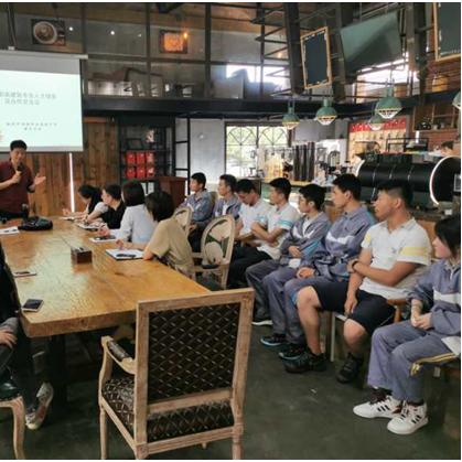 影响力与媒体舞台交融，新闻热点人物头条亮相！