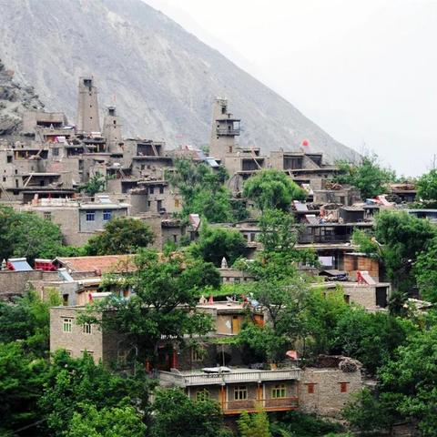 阿坝四天精彩之旅攻略，必体验的自然风光与人文魅力