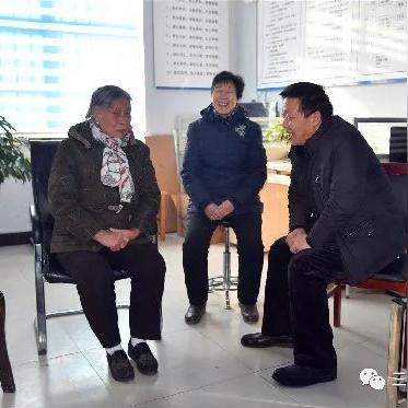大安二中帅哥事件揭秘，探究视频背后的真相！