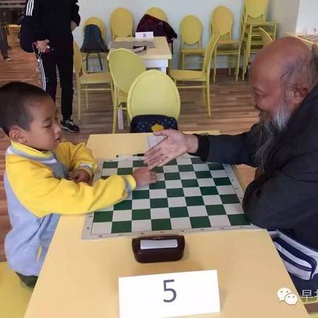 盲棋高手揭秘象棋技艺，全球排名大揭秘！