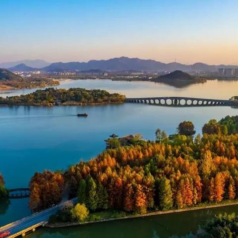 长江渡口旅游攻略，探索江畔美景，尽享绝佳体验！