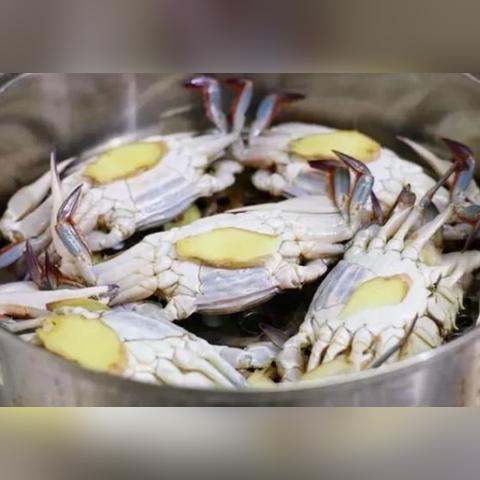 揭秘螃蟹蒸制秘诀，蒸几分钟，美味即成！烹饪指南助你轻松掌握技巧。