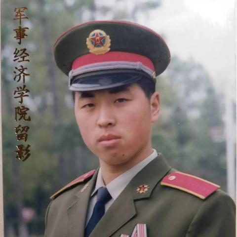 百度独家呈现，军人风采铁血丹心，荣耀使命展现英雄本色