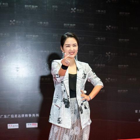 女生励志瘦身箴言，展现自我力量，踏上霸气之路