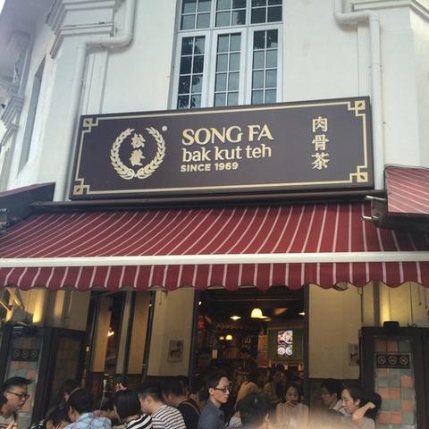 新加坡旅游全攻略，畅游热带风情，一探狮城魅力！