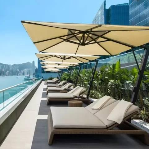 「海景酒店，全球奢华榜首，自然与奢华的绝美交融」