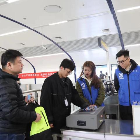 青岛地铁三号线旅游攻略，揭秘城市魅力之旅