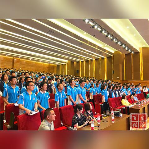 励志英文短句与坚强语录，迈向成功的力量源泉