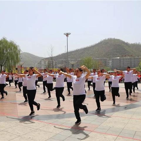 健身女神励志语录，燃烧生命之火，塑造自信魅力之美