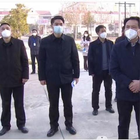 罗山县新闻焦点，李城冉引领地方发展新风标