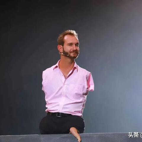 励志情感短句唤醒内心力量，唤醒心灵深处的勇气与希望